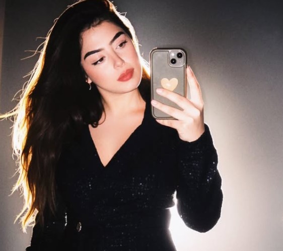 Nidhaa Bhatt bio