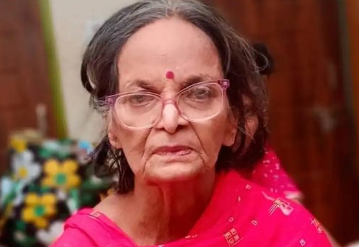 Pavala Syamala bio
