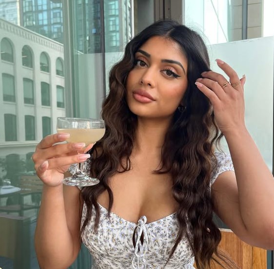 Priyanka Ares wiki