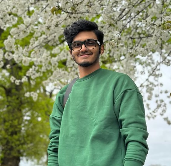 Sai Abhyankkar bio