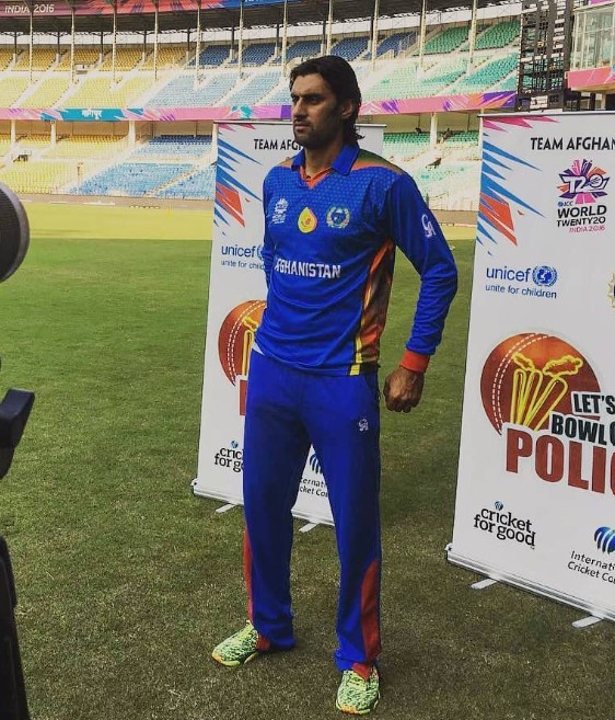 Shapoor Zadran height