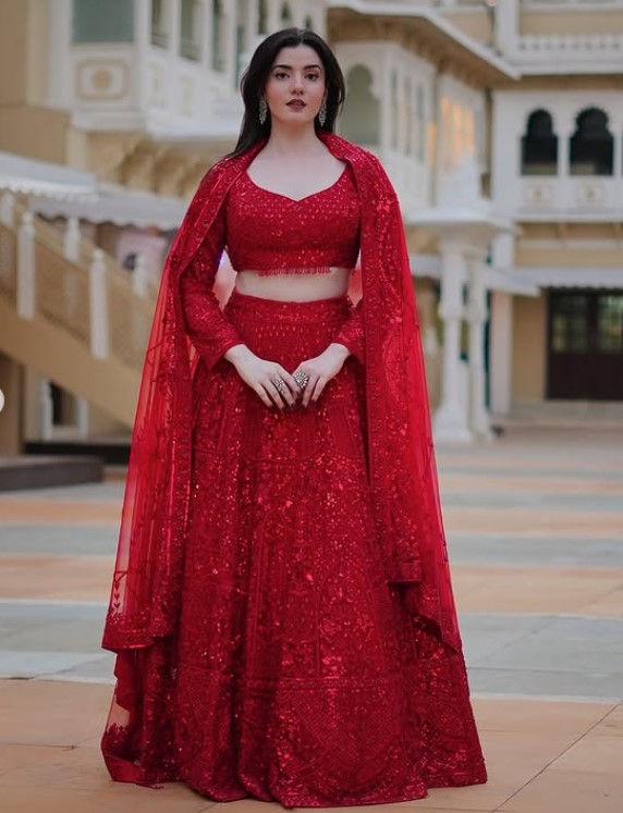 Aastha Shah height