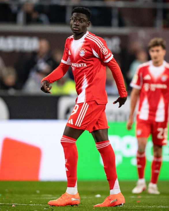 Bara Sapoko Ndiaye height