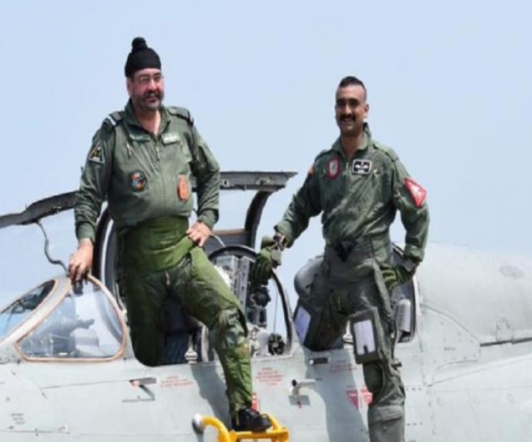 Birender Singh Dhanoa after flying his final ceremonial fighter jet sortie in a MiG-21 with Wing Commander Abhinandan Varthaman at Pathankot, Punjab, India