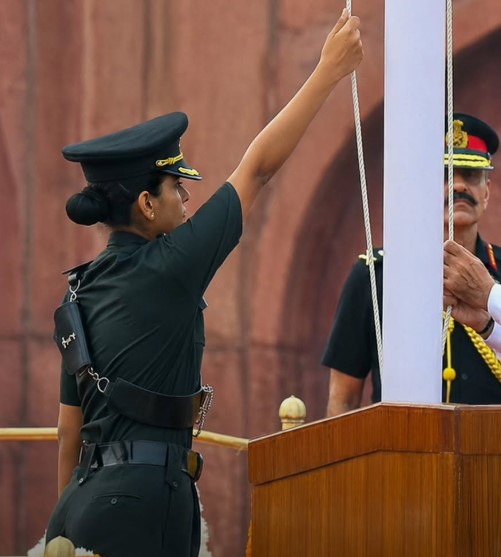 Captain Sonia Singh Chauhan bio