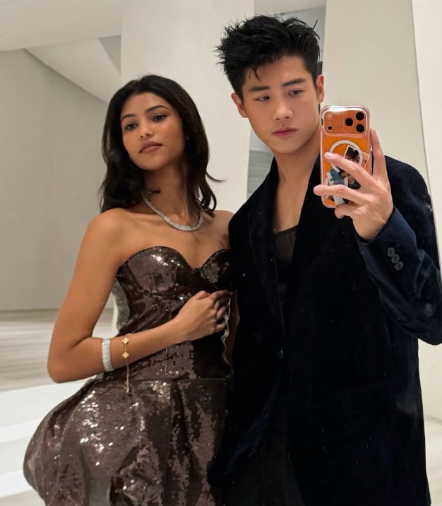 Cheng-Chang Fan with the Indian lady he met in the hotel