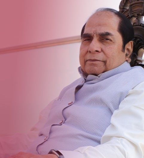 D. Y. Patil age