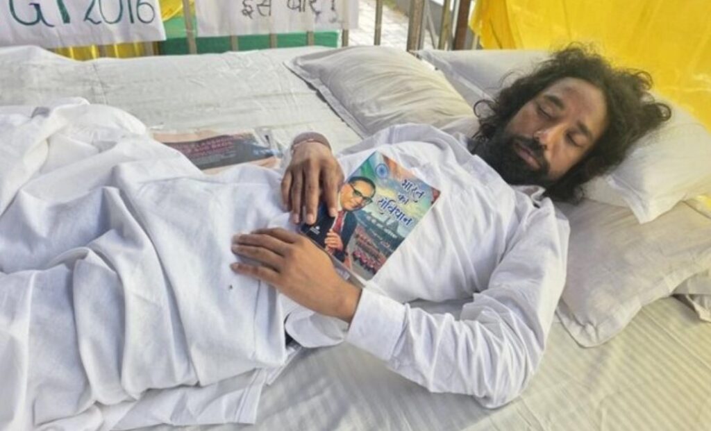 Devendra Nath Mahto during hunger strike