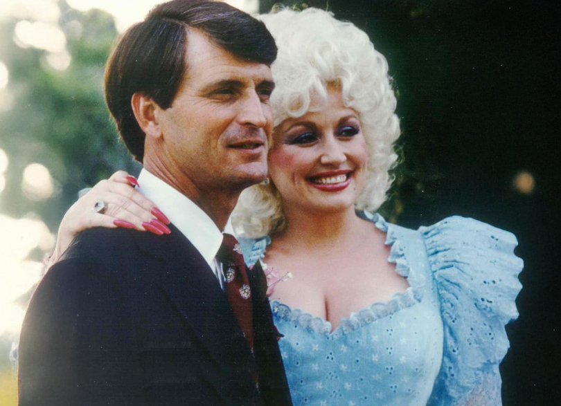 Dolly Parton with her husband