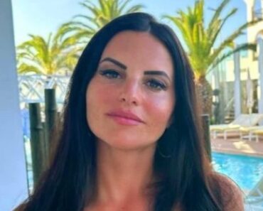 Eva Olid (Football Coach)