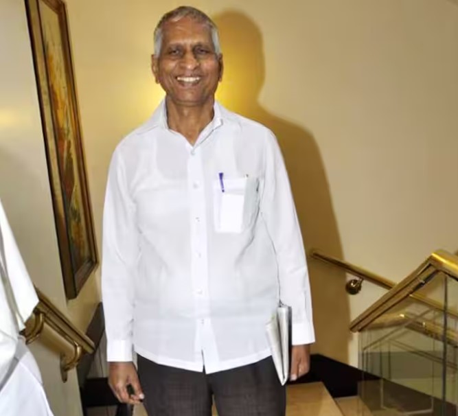 G. R. Khairnar age