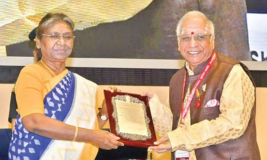 Garimella Balakrishna Prasad received Sangeet Natak Akademi Award