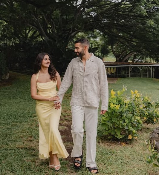 Kaaran Dhanak with his girlfriend Jiya Shankar