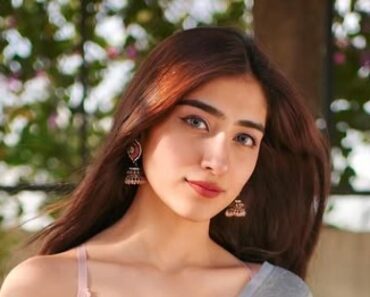 Nazila Sitaishi