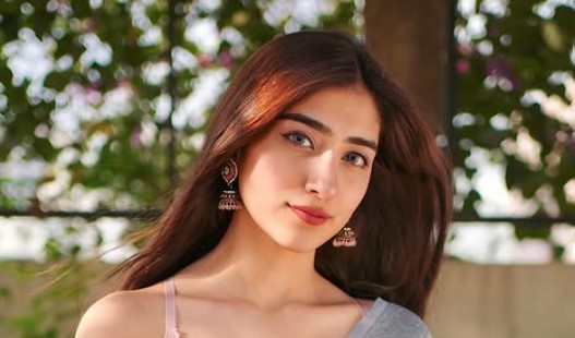 Nazila Sitaishi