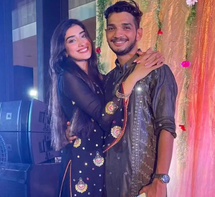 Nazila Sitaishi with her ex-boyfriend Munawar Faruqui