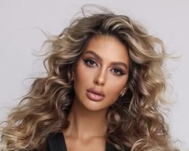 Oksana Voevodina