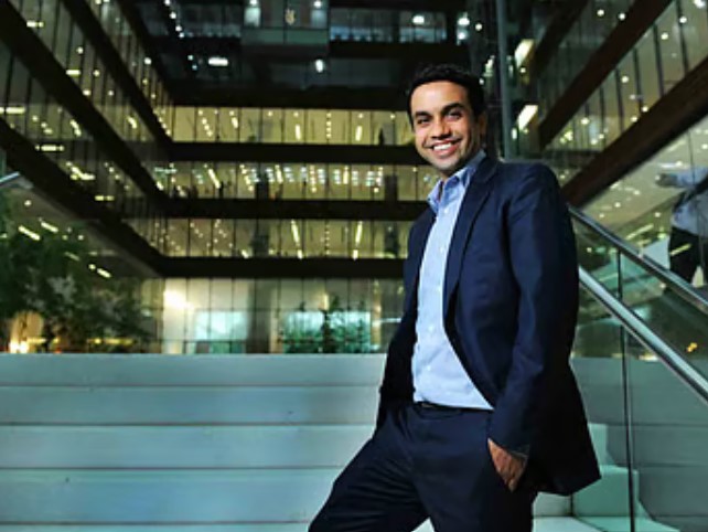 Pirojsha Adi Godrej bio