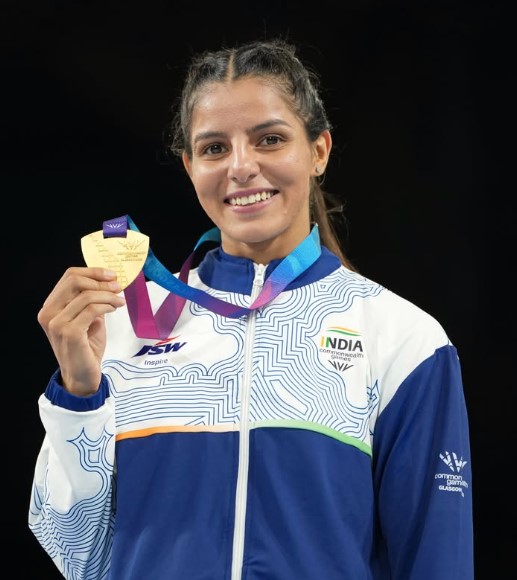 Sakshi Chaudhary posing with her 2026 Commonwealth Games Gold medal