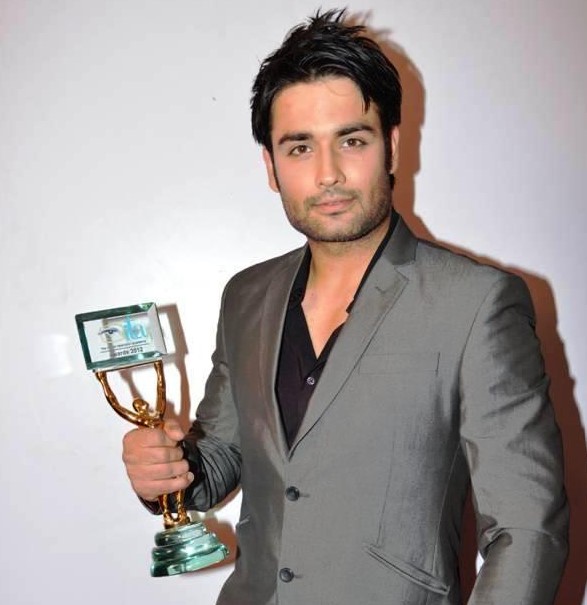Vivian Dsena award