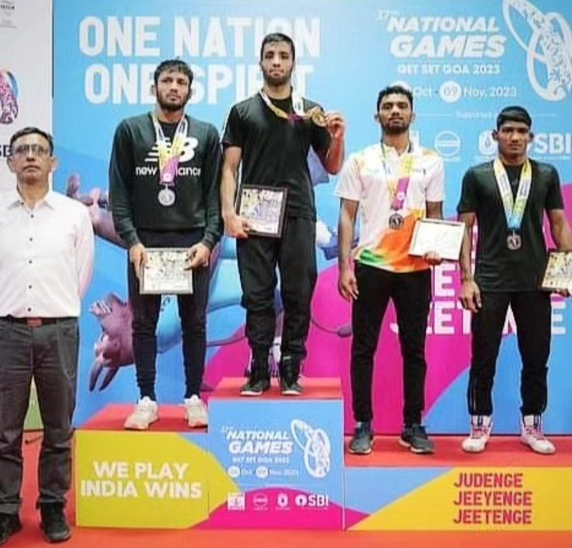 Sujeet Kalkal after winning a gold medal in National Games in 2023